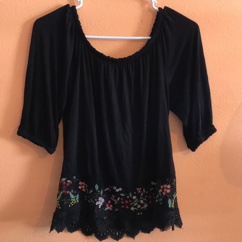 Black off the shoulder 3 quarter sleeve shirt